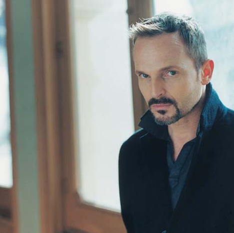 Miguel Bosé